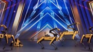 فرقة روبوتات ترقص في تجربة أداء ببرنامج مواهب في أميركا