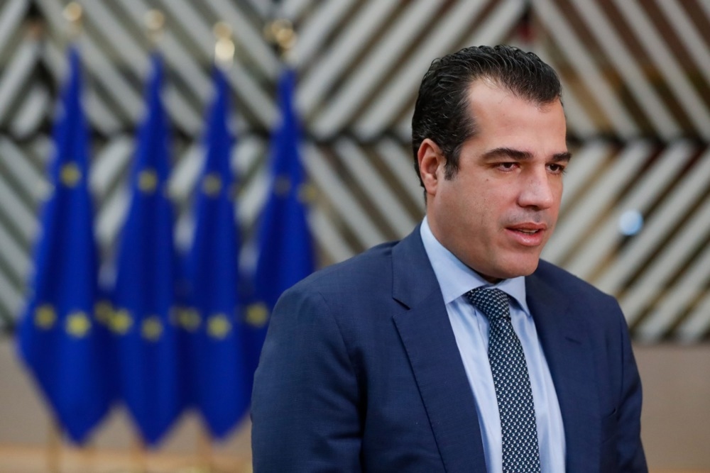 ‘Not a hotel': Greece mulls less appealing migrant meals