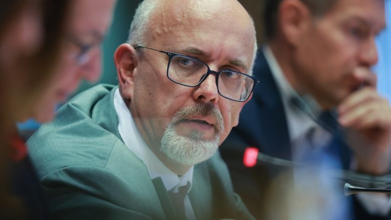 EU's privacy supervisor clears Commission's use of Microsoft