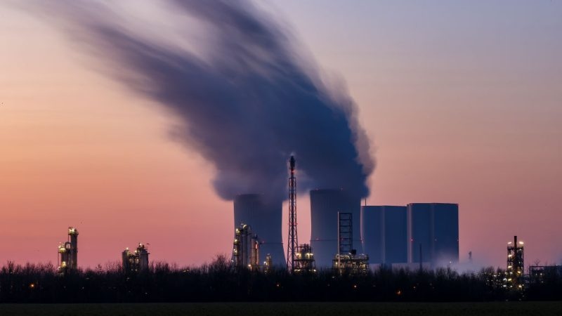 Brussels unveils chemicals rescue plan, loosens oversight of harmful cosmetics