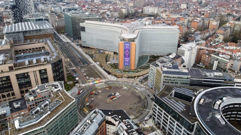 Eurozone economy expands as EU-US deal clouds outlook