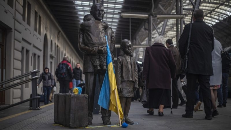 Czech fatigue with Ukrainian refugees grows amid economic concerns