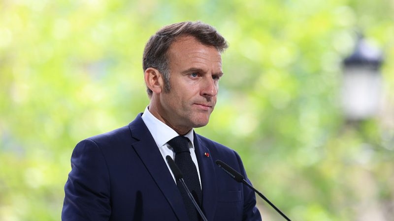 Macron suggests Geneva hosts Putin-Zelenskyy summit
