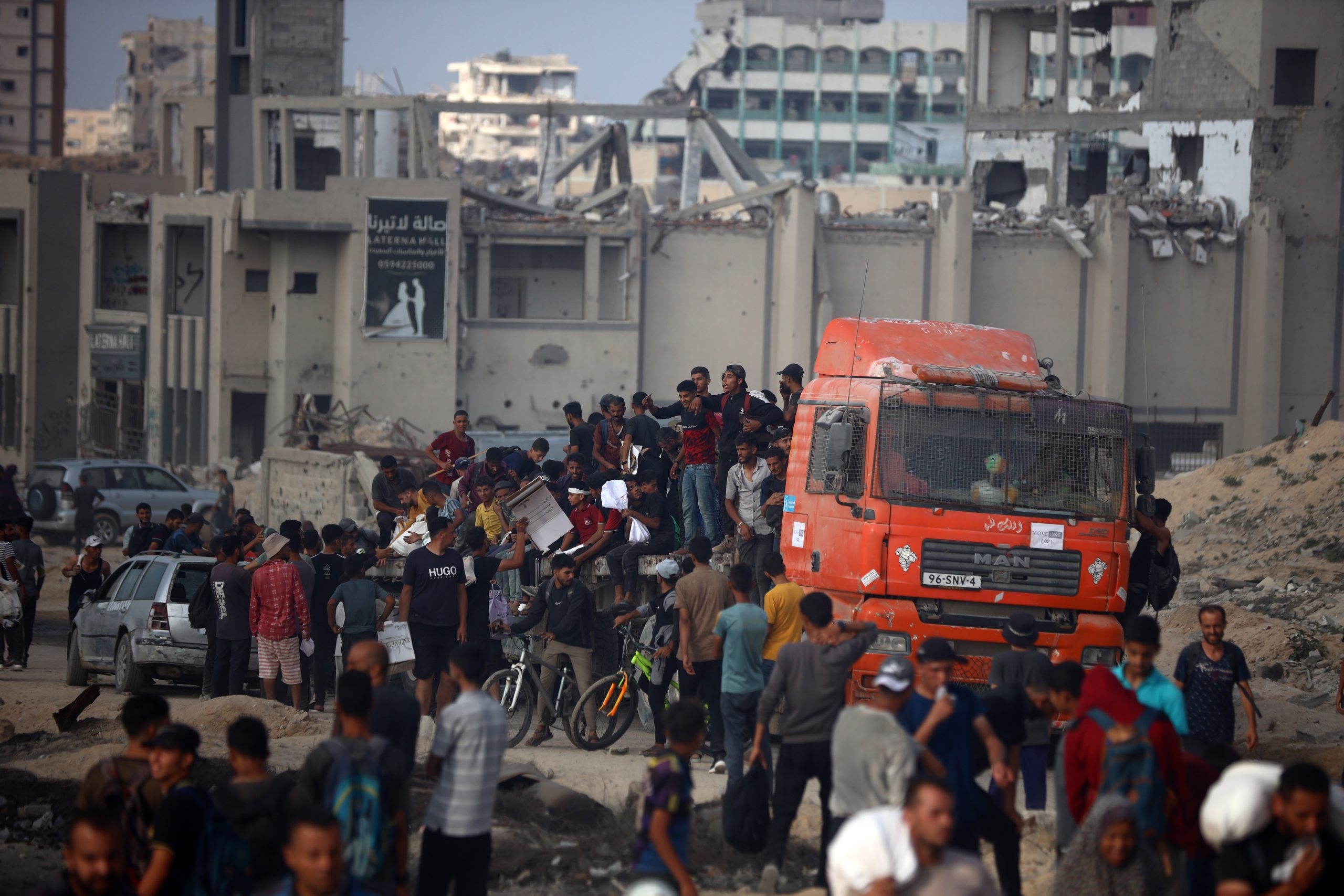EXCLUSIVE: Far fewer aid trucks entering Gaza than EU demands, document states