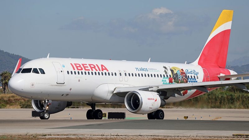 Spanish airline probes ‘Free Palestine' message on kosher meals