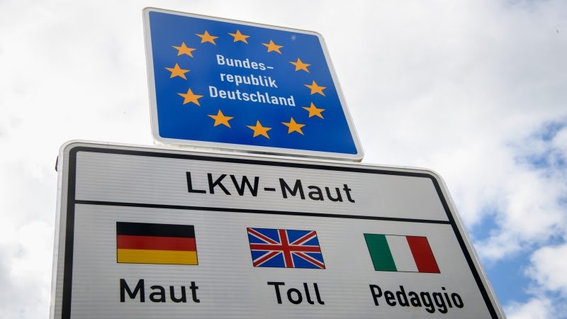 Former German transport minister charged over failed car toll for foreigners