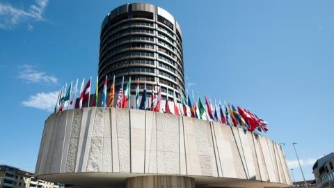 BIS report pours cold water on stablecoin hype