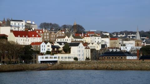 Offshore bank Aston granted banking license