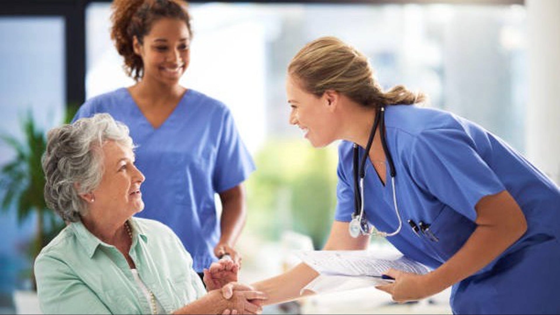 Nurse appreciation deals. Find free meals and drinks at Indiana restaurants