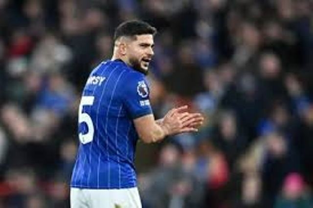سام مرسي يقود إيبسويتش ضد برينتفورد في الدوري الإنجليزي