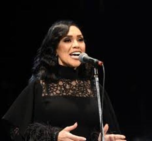موعد حفل مى فاروق على المسرح الكبير بدار الأوبرا المصرية