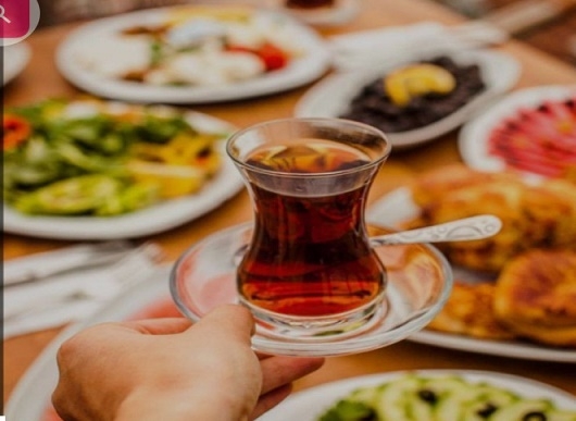 الأطعمة والمشروبات التي يجب تجنبها في وجبة السحور