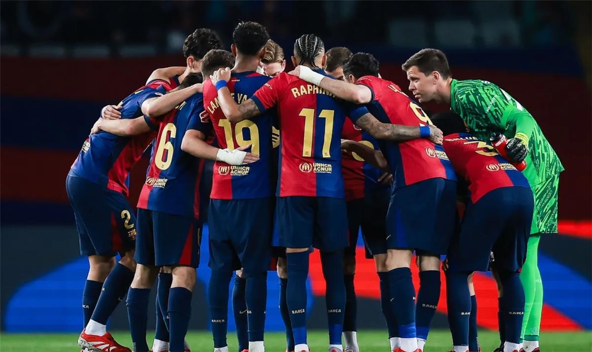 مهاجم برشلونة يطلب الرحيل في الميركاتو الصيفي
