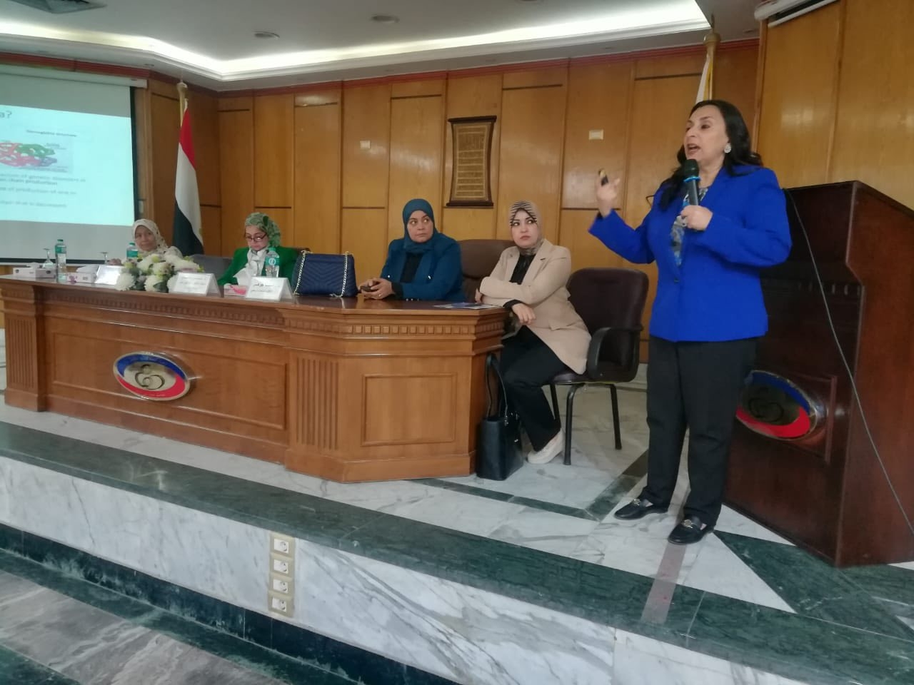 عبد الغفار: التثقيف الصحي يمثل محورًا رئيسيًا في دعم المرضى
