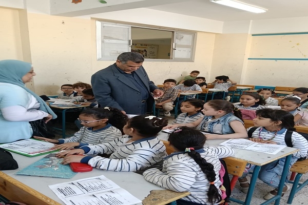 مدير تعليم الخانكة يتابع مجمع مصر الحديثة