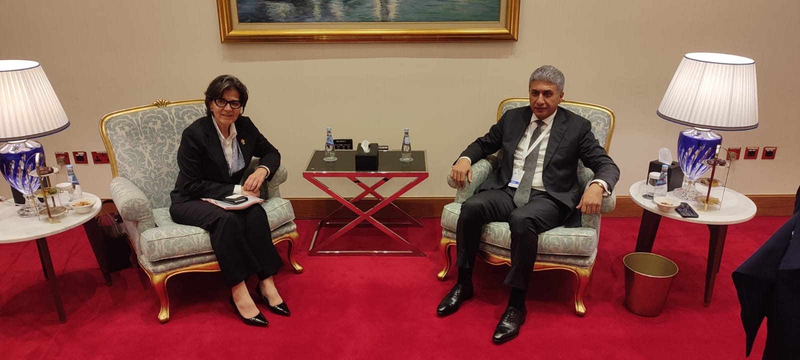 وزير السياحة يلتقي بنظيرته الأردنية لبحث تعزيز التعاون المشترك
