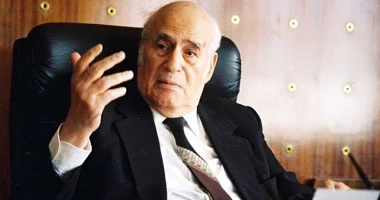 جنازة بلا مشيعين ..ماذا فعلت فى مصطفى امين؟