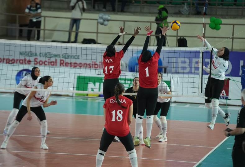 الزمالك يهزم الأهلي ويتوج ببطولة أفريقيا للكرة الطائرة سيدات