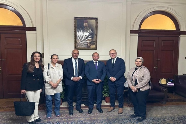 تعاون أكاديمي وعلمي بين القصر العيني وجامعة كريستيان الألمانية