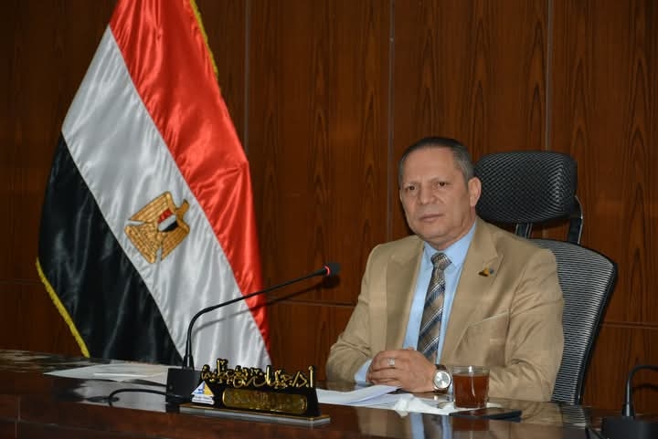 تكليف الدكتور حمزة قابيل مستشارا للشئون الطبية بجامعة دمياط