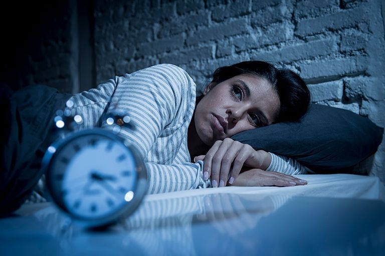 نصائح هامة لتعزيز انتاح الميلاتونين بجسمك