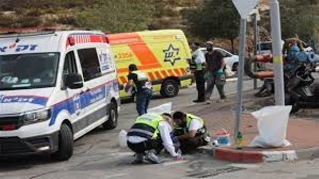 4 قتلى و14 مصابا إثر سقوط صواريخ إيرانية شمال إسرائيل