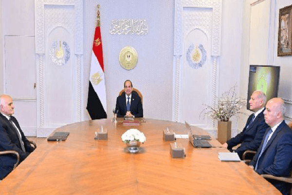 لأبناء الشهداء والضحايا من الجيش والشرطة والمدنيين