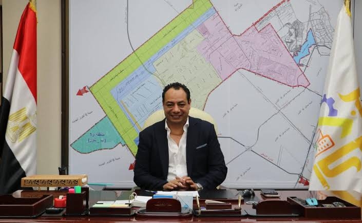 جهاز 6 أكتوبر يواصل تطوير القطاع الشمالي.. إزالة المخلفات