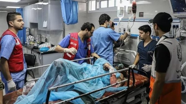 مقتل 10 فلسطينيين وإصابة 13 بقصف إسرائيلي استهدف منزلا في غزة