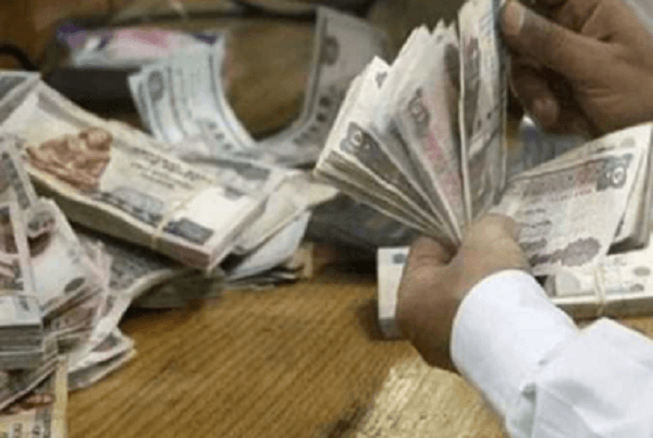 الوزراء: زيادة في تعويضات العاملين لـ18.1% ورفع الحد الأدني للأجور