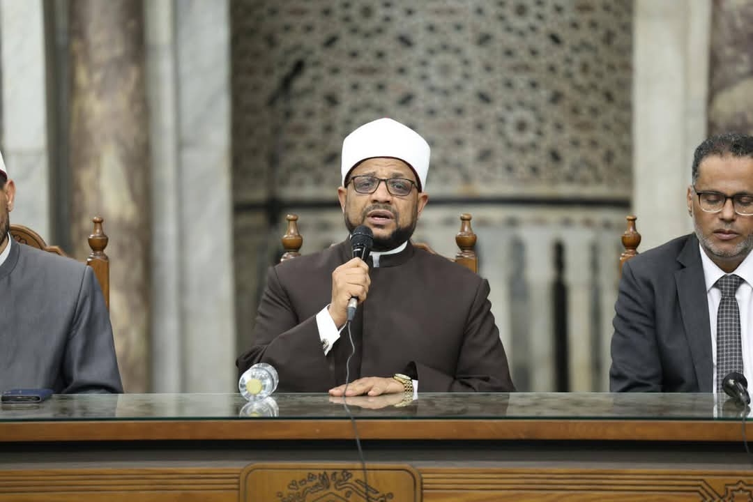 الأزهر يسلك التفكير السليم وأمامه تعطلت مناهج الملحدين والمشككين