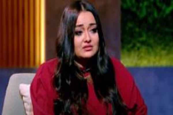 راندا البحيري تُعلن انتهاء خلافها مع طليقها