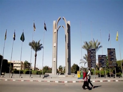 جامعة حلوان التكنولوجية الدولية تشارك في البطولة الأولى للروبوتات