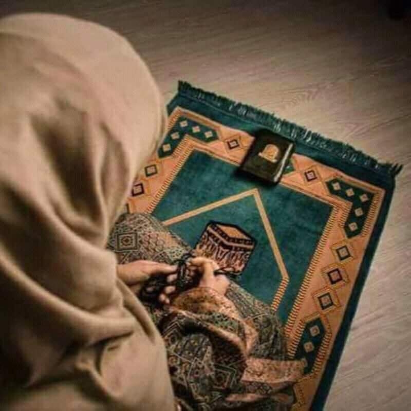 من فاتته صلاة في السفر؛ كيف يقضيها بعد عودته؟
