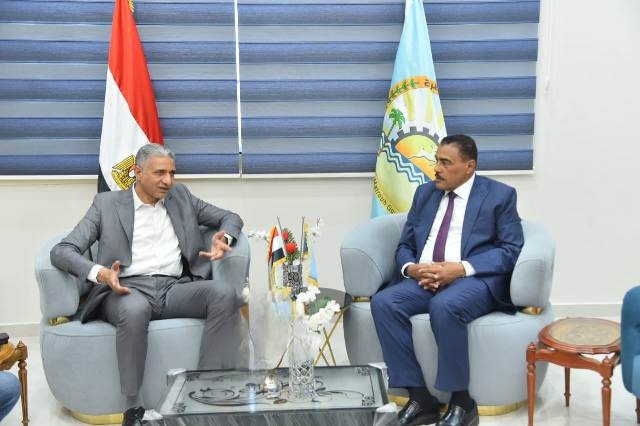 إنشاء موزع كهرباء جديد ببراني غرب مطروح كمرحلة أولى