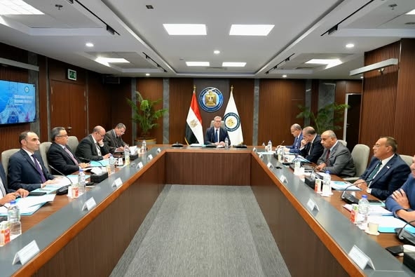 وزير البترول يدعم توسع "الحفر المصرية" في السعودية والكويت