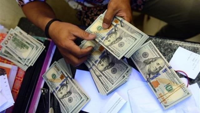 ضبط قضايا إتجار فى العملات الأجنبية بـ 10 ملايين جنيه