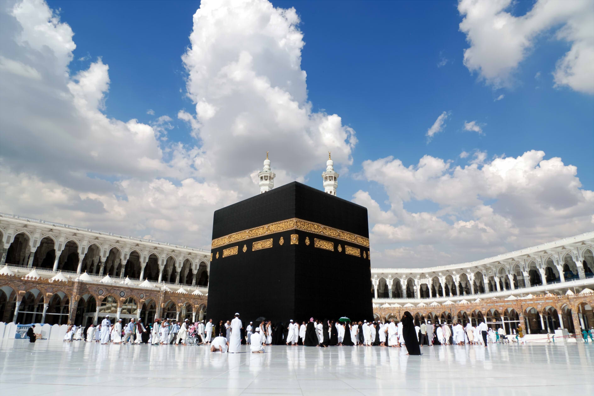 فضل حج بيت الله الحرام يوضحه الأزهر للفتوي