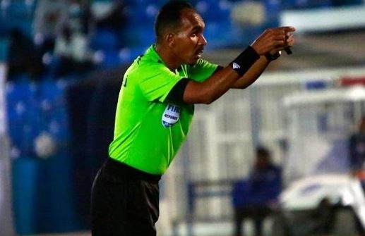 السوداني محمود إسماعيل حكما لمباراة بيراميدز ضد صن داونز