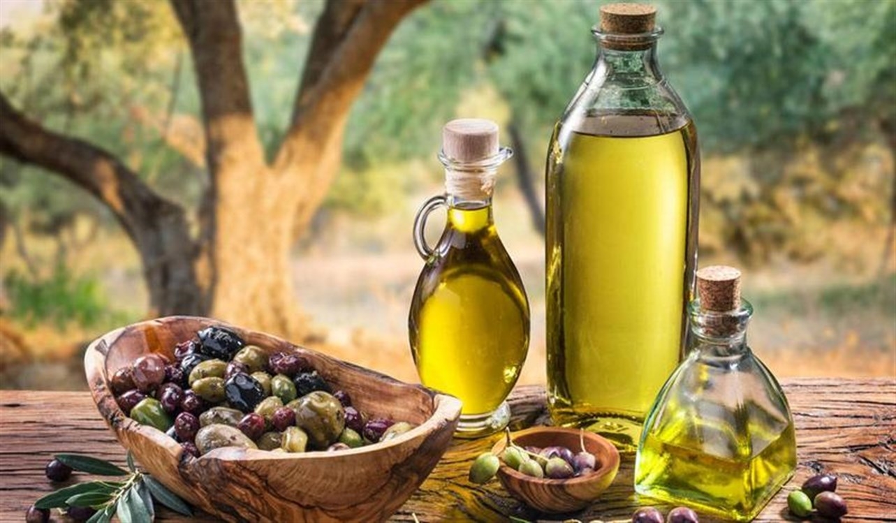 زيت الزيتون للوقاية من ألزهايمر والسرطان.. كيف تستخدمه بشكل صحيح