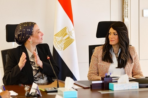 وزيرة البيئة: نستهدف تنفيذ عدد من المشروعات ذات التأثير المباشر