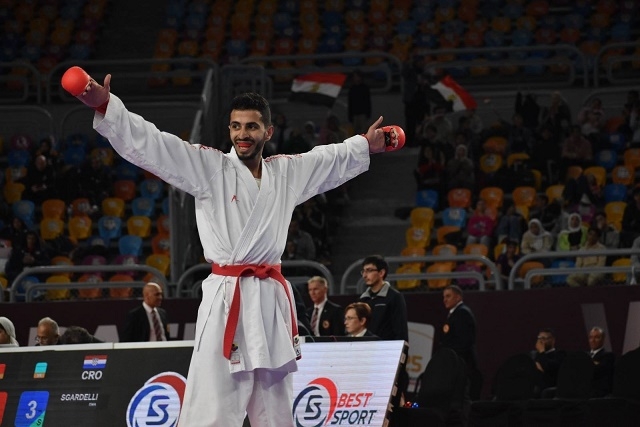 عمر عثمان يتوج ببرونزية الدوري العالمي للكاراتيه