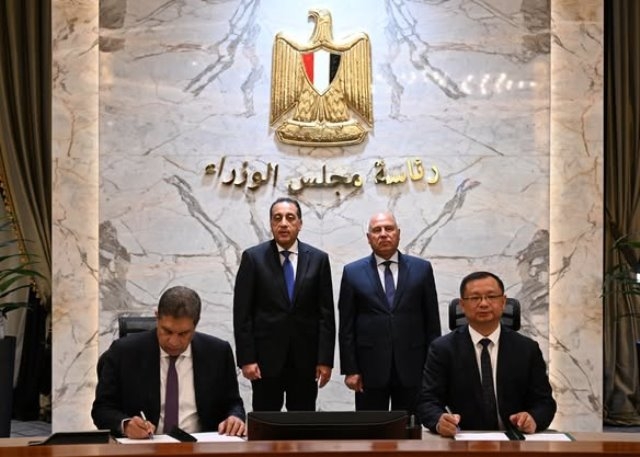 اتفاقية بين "جيتور" العالمية ومجموعة القصراوي لتصنيع وتجميع السيارات