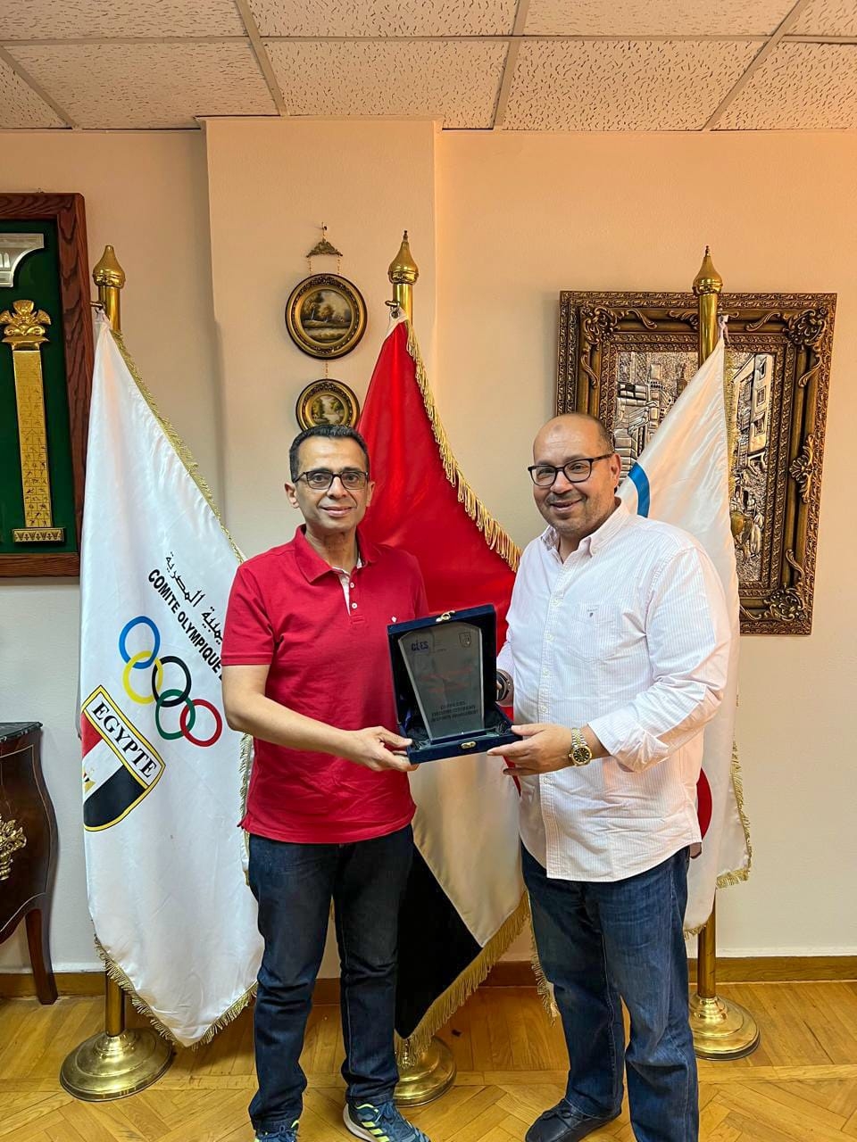 ياسر إدريس يستقبل وفد دبلومة الإدارة الرياضية بـ «فيفا»
