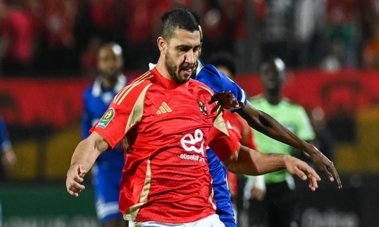 شوبير يعلن إنتهاء موسم رامي ربيعة مع الأهلي
