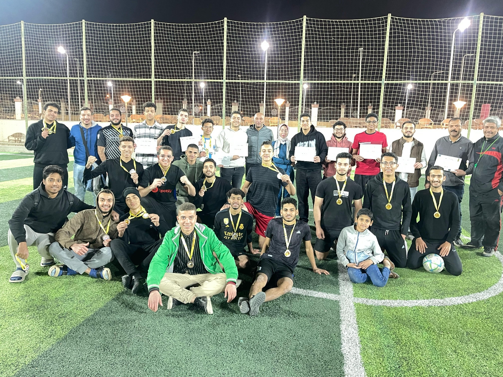 المنشاوي يهنئ الطلاب الفائزين في الدورة الرمضانية لكرة القدم