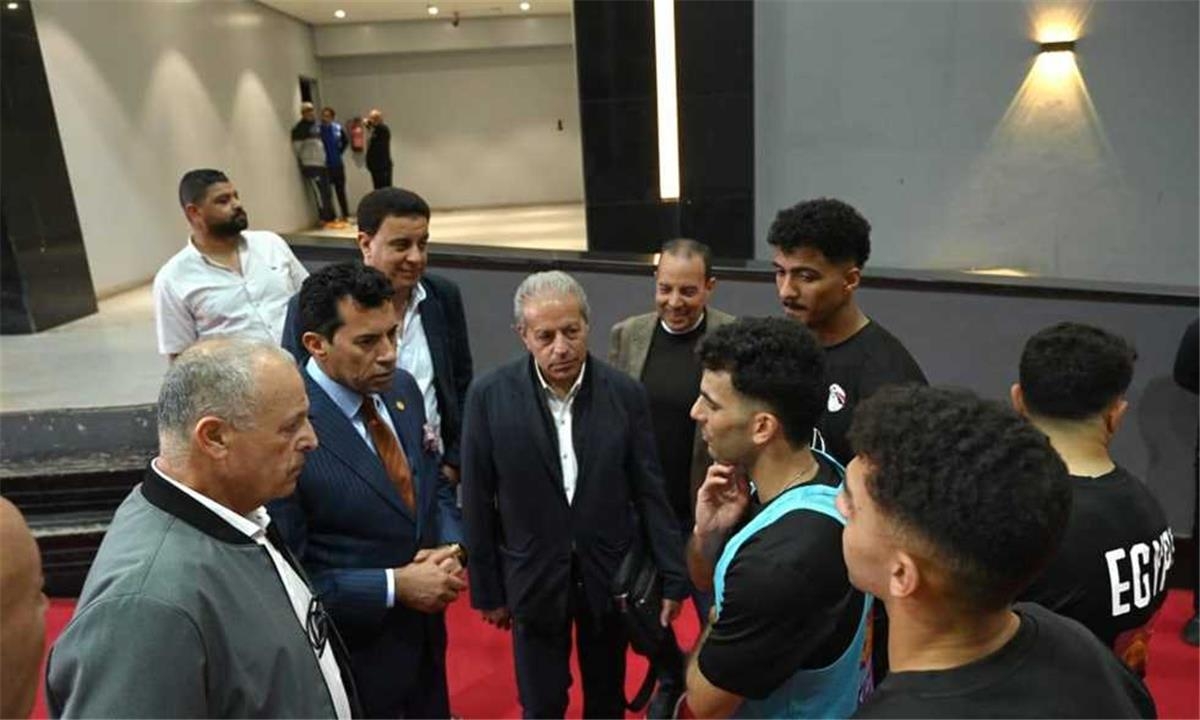 وزير الرياضة يكشف كواليس حديثه مع "زيزو" خلال معسكر المنتخب