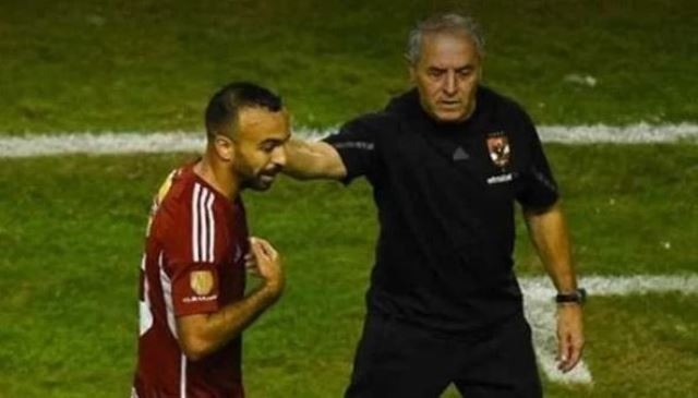 أفشة يطالب قمصان بتفسير أسباب استبعاده من مباريات الأهلي