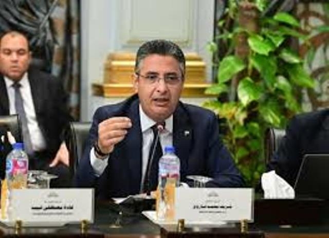 وزير التموين يطمئن المواطنين: احتياطي السلع الاستراتيجي آمن وفي أعلى معدلاته تاريخيًا