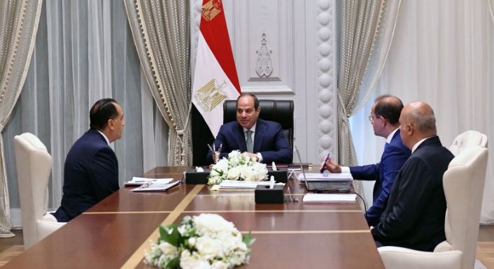 الرئيس السيسى يستعرض وضع التذبذب المتزايد بالأسواق الدولية وانعكاسات الأحداث الجيوسياسية